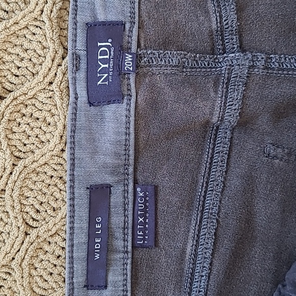NYDJ 'Teresa' High Waist Grey Wash Utility Wide Leg Jean - Size 20W - Picture 7 of 9